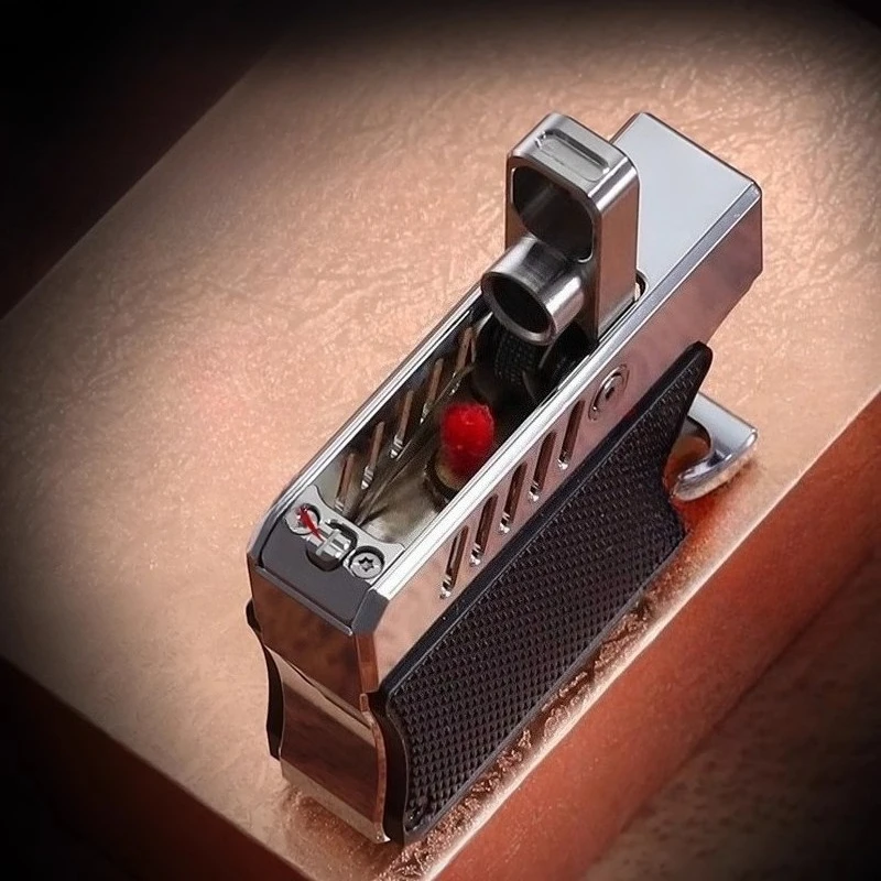 

Armor Shield Mark Polo Латунная зажигалка для выброса масла Креативная персонализированная инопланетянин Работа в один клик Palm Thunder Подарок