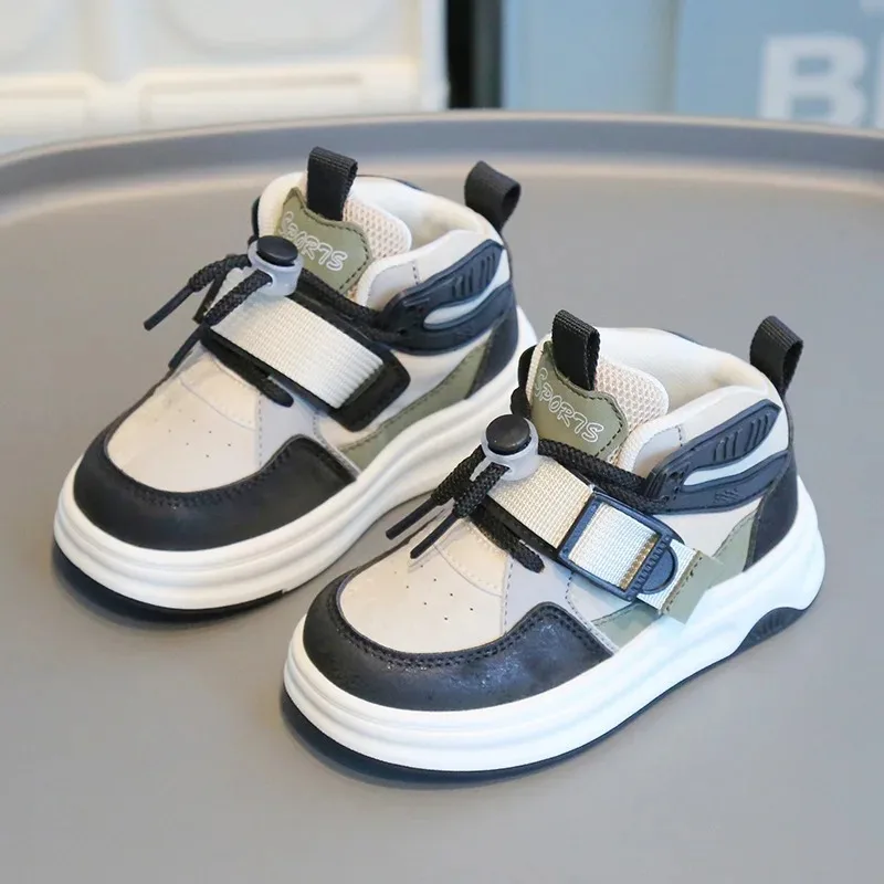 

Детская весенне-осенняя повседневная обувь на мягкой подошве, модные кроссовки для мальчиков, высокие кроссовки с цветными блоками для девочек, обувь для папы со шнуровкой спереди