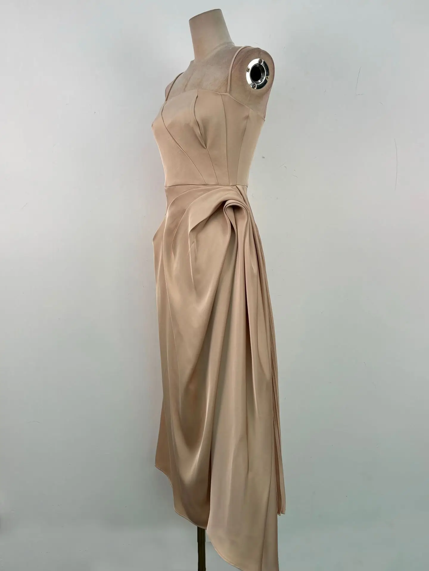 BEWQ – robe de soirée élégante en Satin pour femmes, taille haute, irrégulière, couleur unie, plissée, nouvelle collection automne 2025