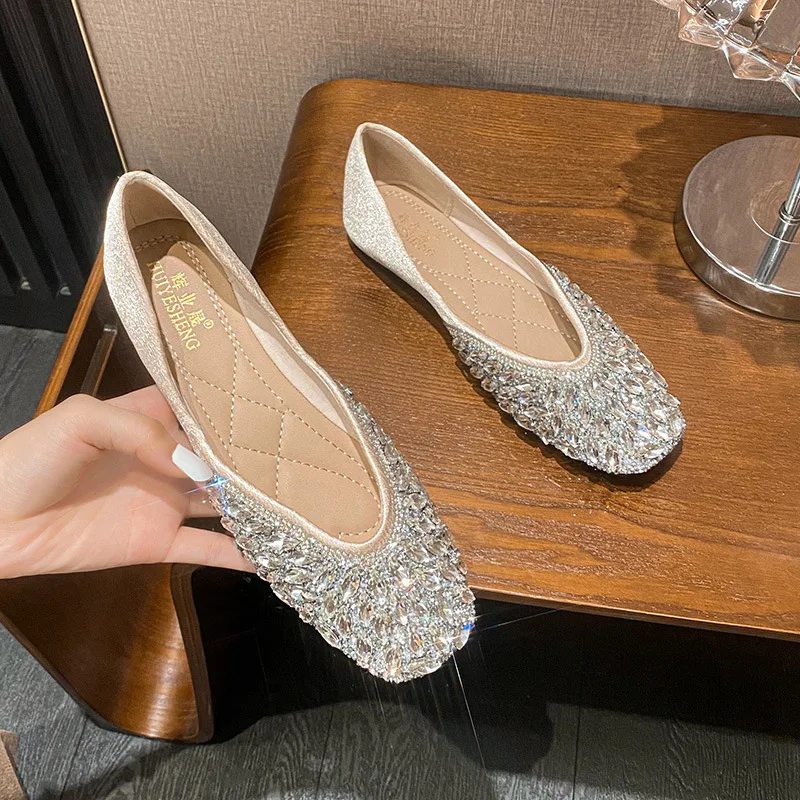Buty damskie z kwadratową główką płaska podeszwa ślubne wodne diamenty miękkie Lolita Loafer damskie buty Zapatos De Mujer