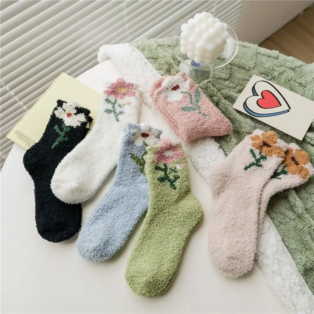 6Pairs Sweet Thickened Coral Fleece Socks Flower Winter Floor Plush Socks Sleeping Hosiery Warm Socks Women Autumn