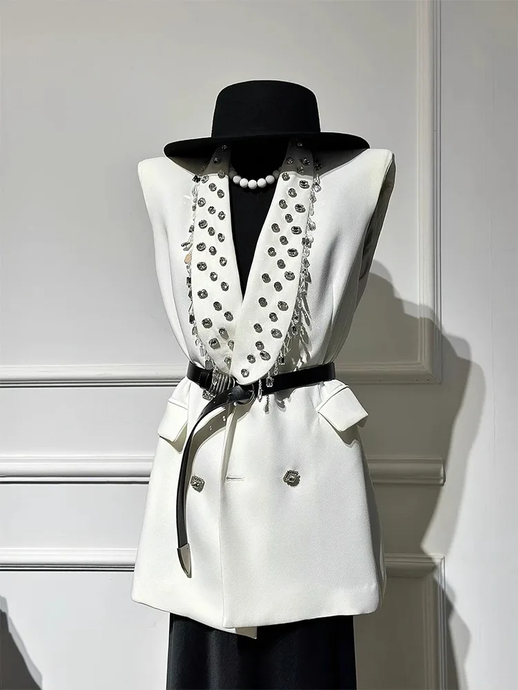 

2026 Trendy Anti-Aging Women's Vest Heavy Embellied Double-Row Button No-Sve Suit Jaet French Sle Ciwalk Wear