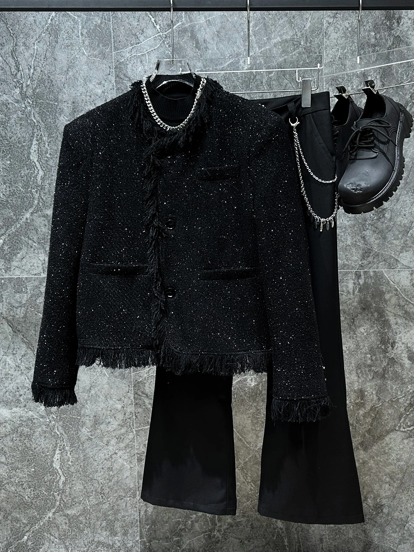 Fashionable Short Tweed Jacket with Fringe Contrast Color Design for Men Korean Style Autumn Winter New Arrival Coat for Youth