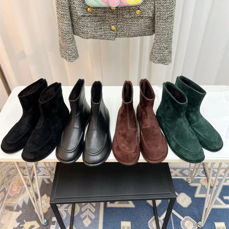 

AIYUQI 2025 New Women's Ankle Boots and Short Boots Round Toe Back Zipper Women Boots Large Sizes Flat Sole female Biker Boots