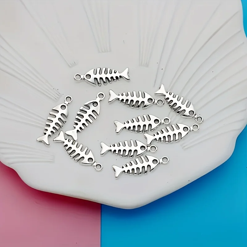 50 قطعة قلادة على شكل هيكل السمكة من سبائك الفضة العتيقة، مجوهرات عصرية مناسبة لصنع المجوهرات بنفسك، أقراط على شكل سوار وقلادة