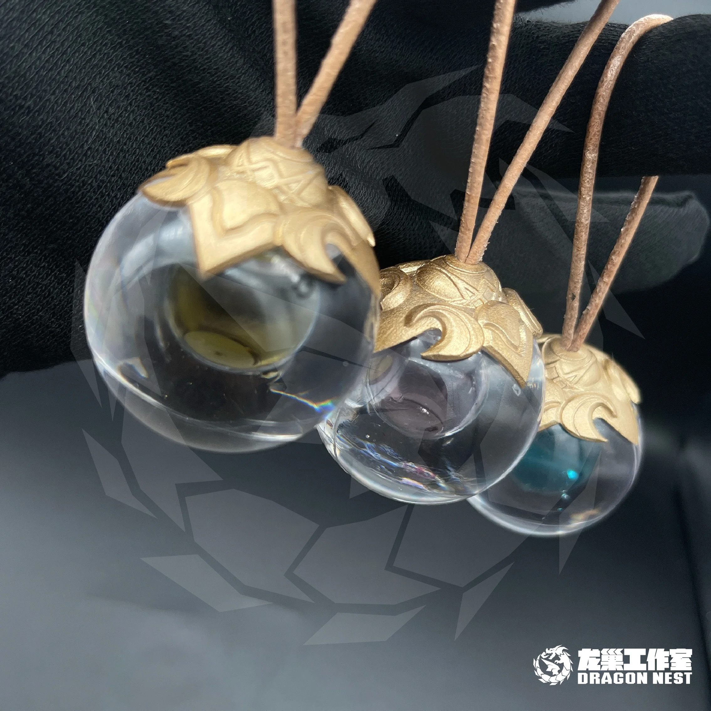 3PCS Genshin Impact Traveler Pet Follower Mini Seelie Resin Acrylic Keychain Cosplay Fairy Ball Handmade Pendant Props Accessori