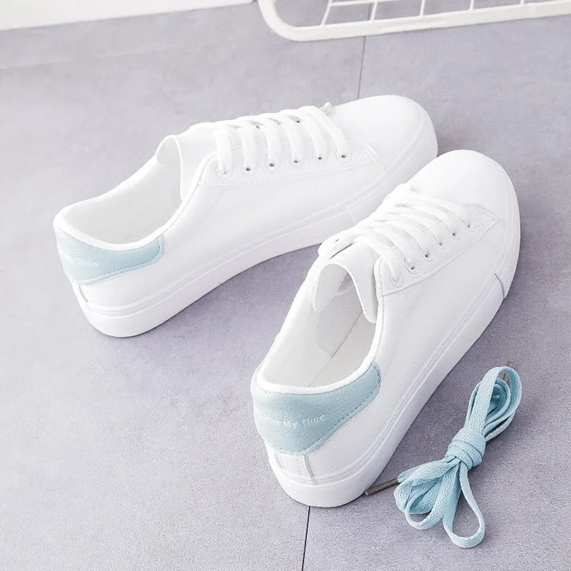 Small White Shoes Female Korean Version of the Hundred with Four Seasons Leather Casual Shoes Breathable Women\'s Board Shoes