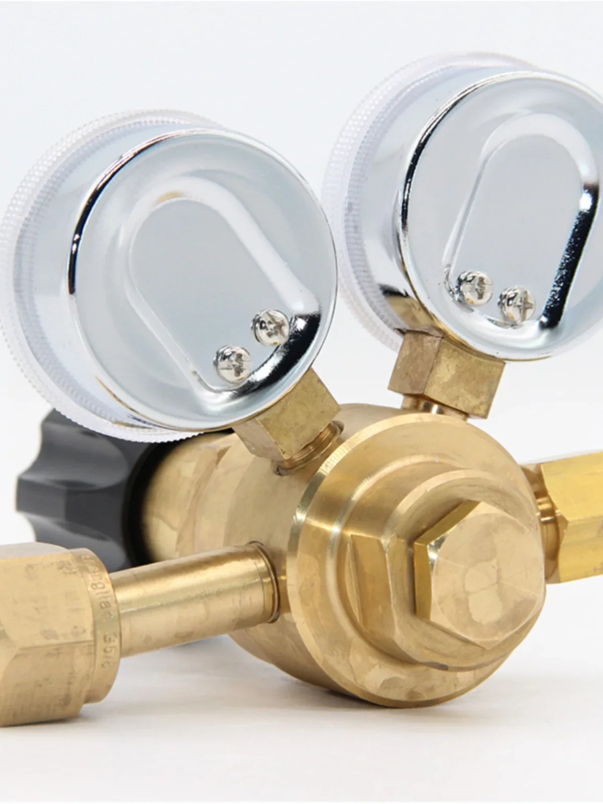 YQT-781 Pressure reducing valve for laparoscopy of high pressure carbon dioxide decompressor pneumoperitoneum machine