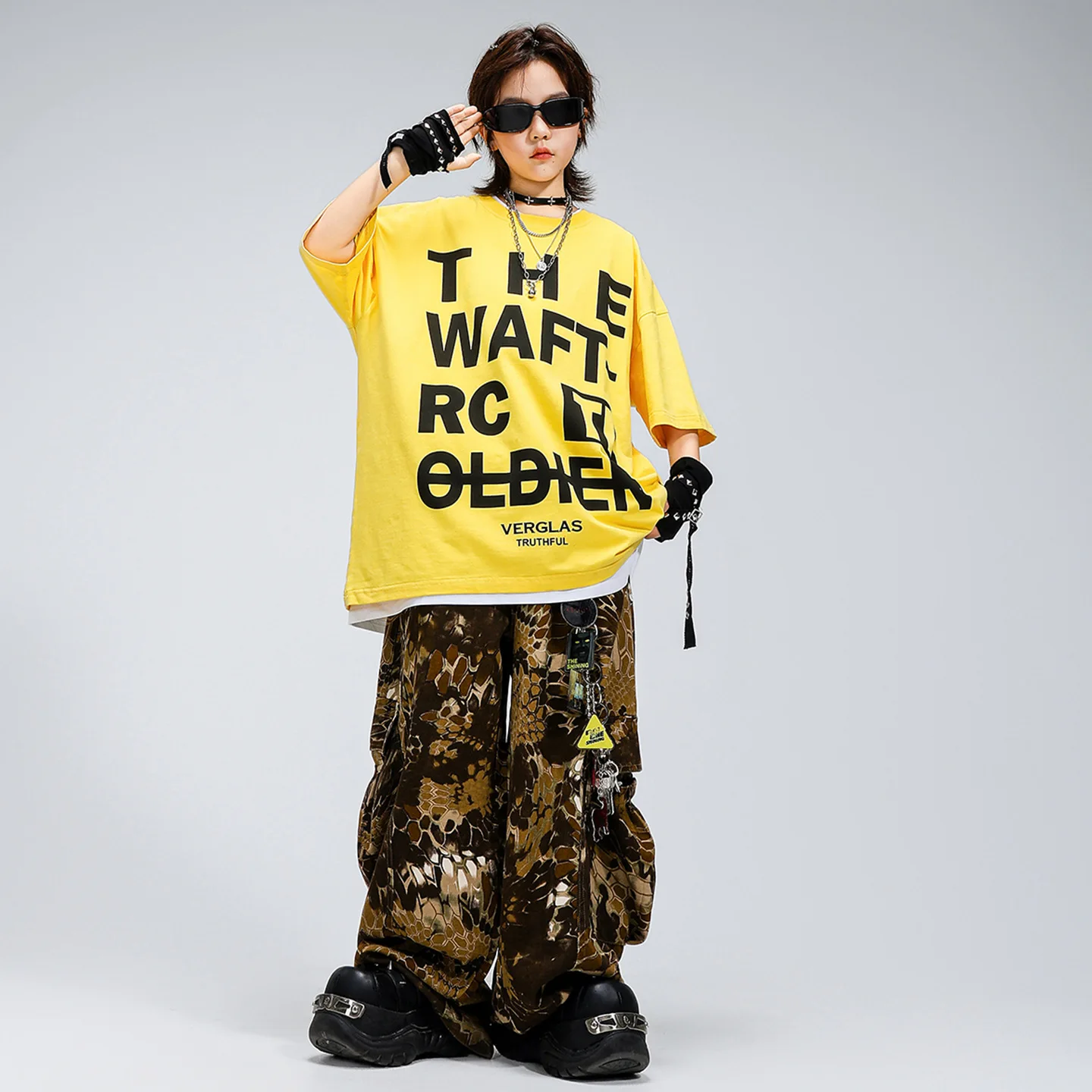 

Kid Kpop Hip Hop Clothing Yellow Graphic Tee T Shirt Snake Print Casual Wide Cargo Pants for Girl Boy Dance Wear Costume Clothes