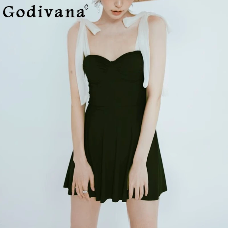 

2025 Summer New Temperament Black Sweet Bow Lace-up Sexy Pool Swimsuit Women's Simple Square Collar Seaside Suspender Swimwear