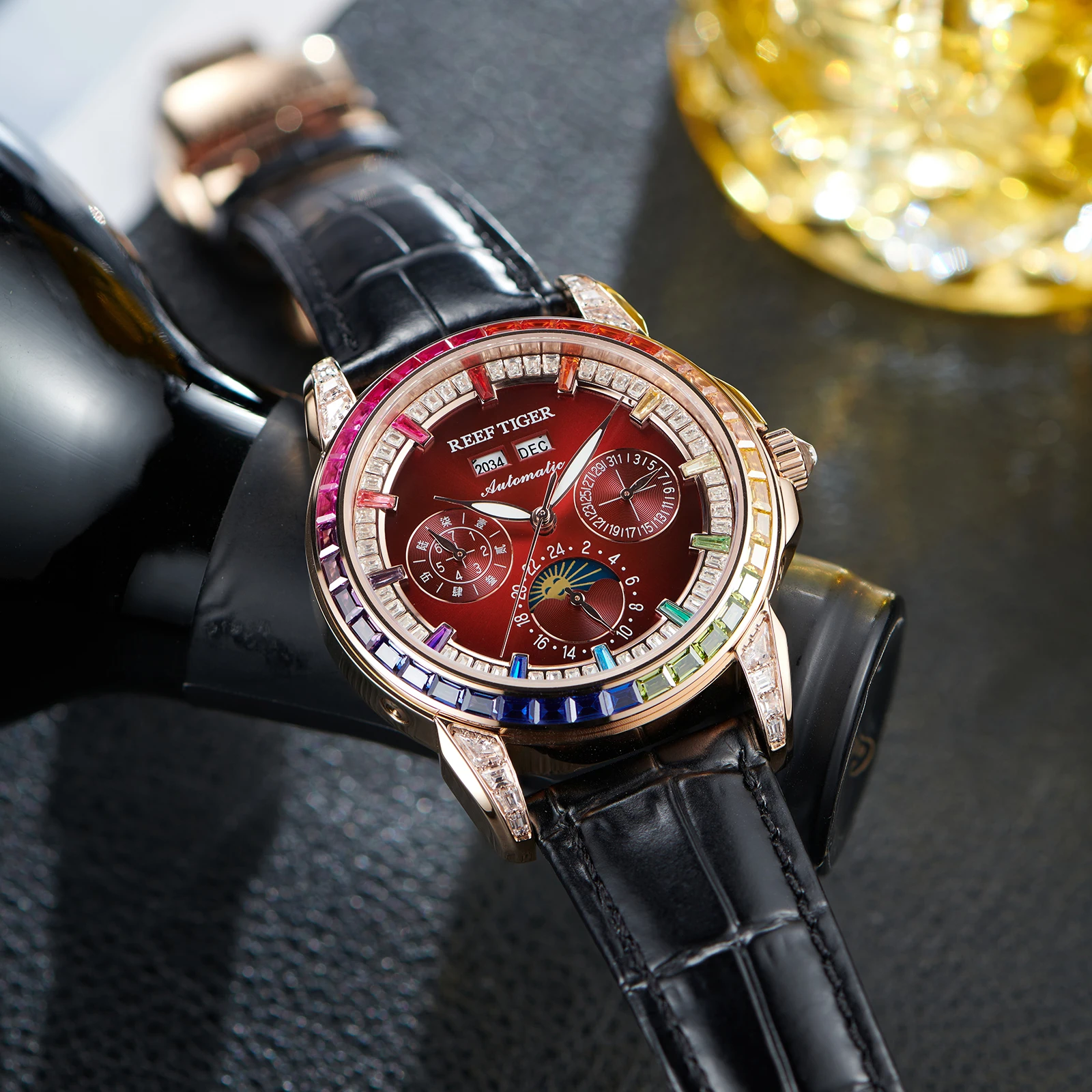 Reef Tiger Men's Multifunction Moonphase Automatic Watch Rose Gold Rainbow Diamond Bezel Leather Classic Fashion RGA1988