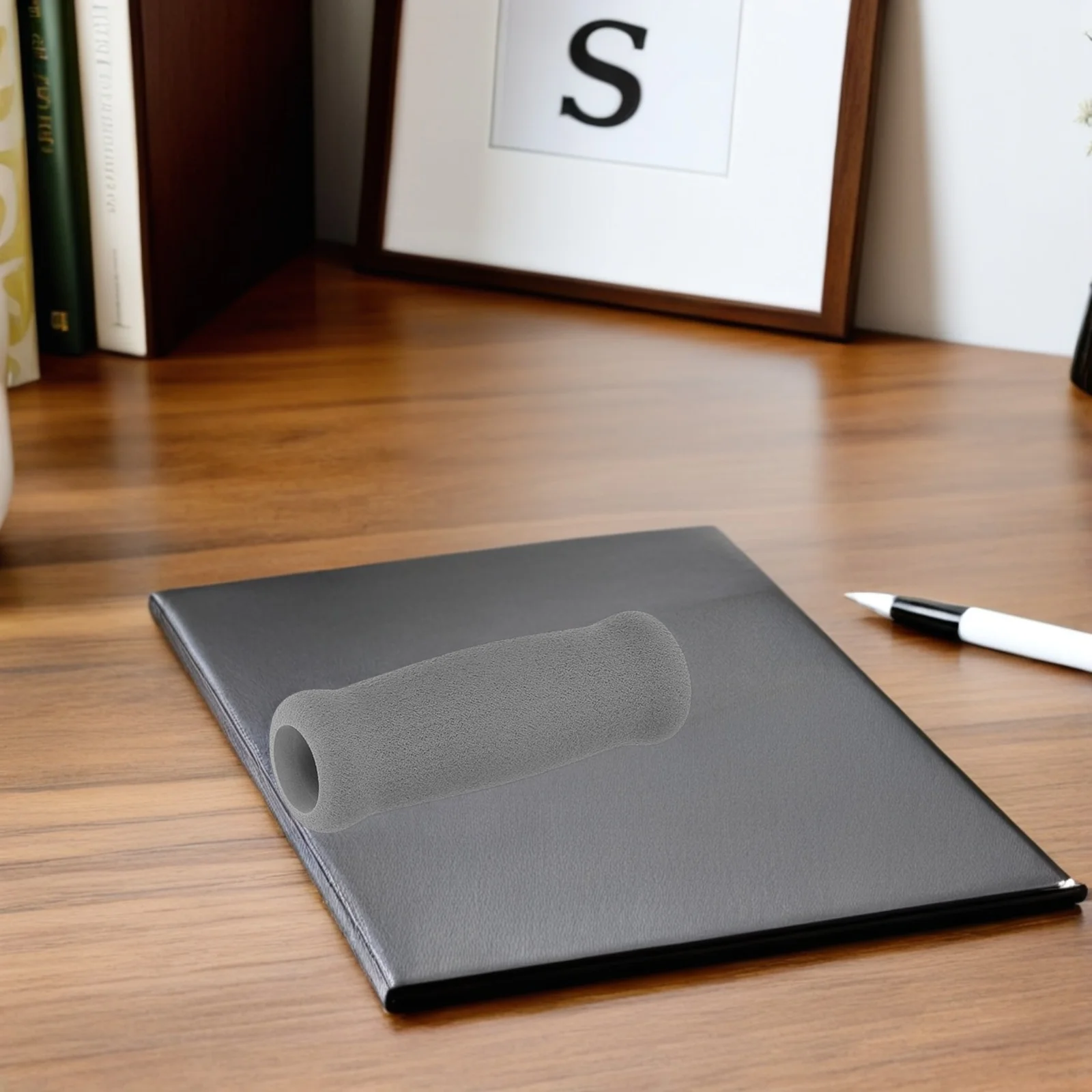 

4Pcs Elderly Walking Cane Handle Grip Nonslip Thick Soft Crutch Handle Wraps Supports Crutch Handles Grip Hand Grips