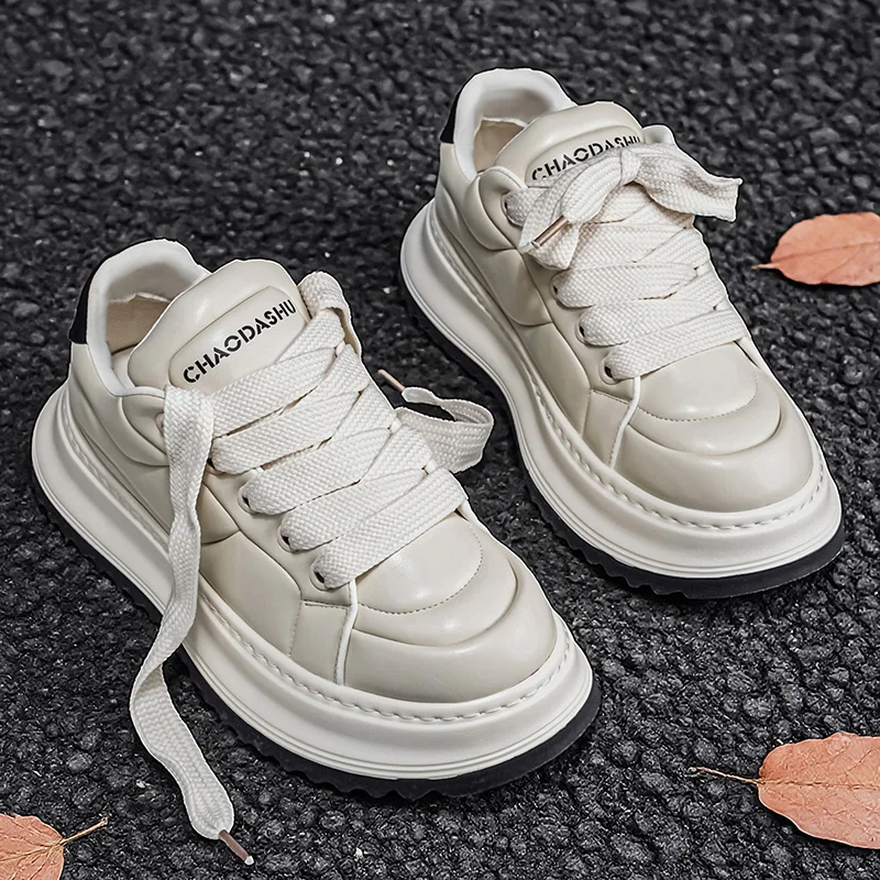 

Fashionable new style all-season casual shoes low-top fashionable student sneakers comfortable anti-slip outdoor walking shoes