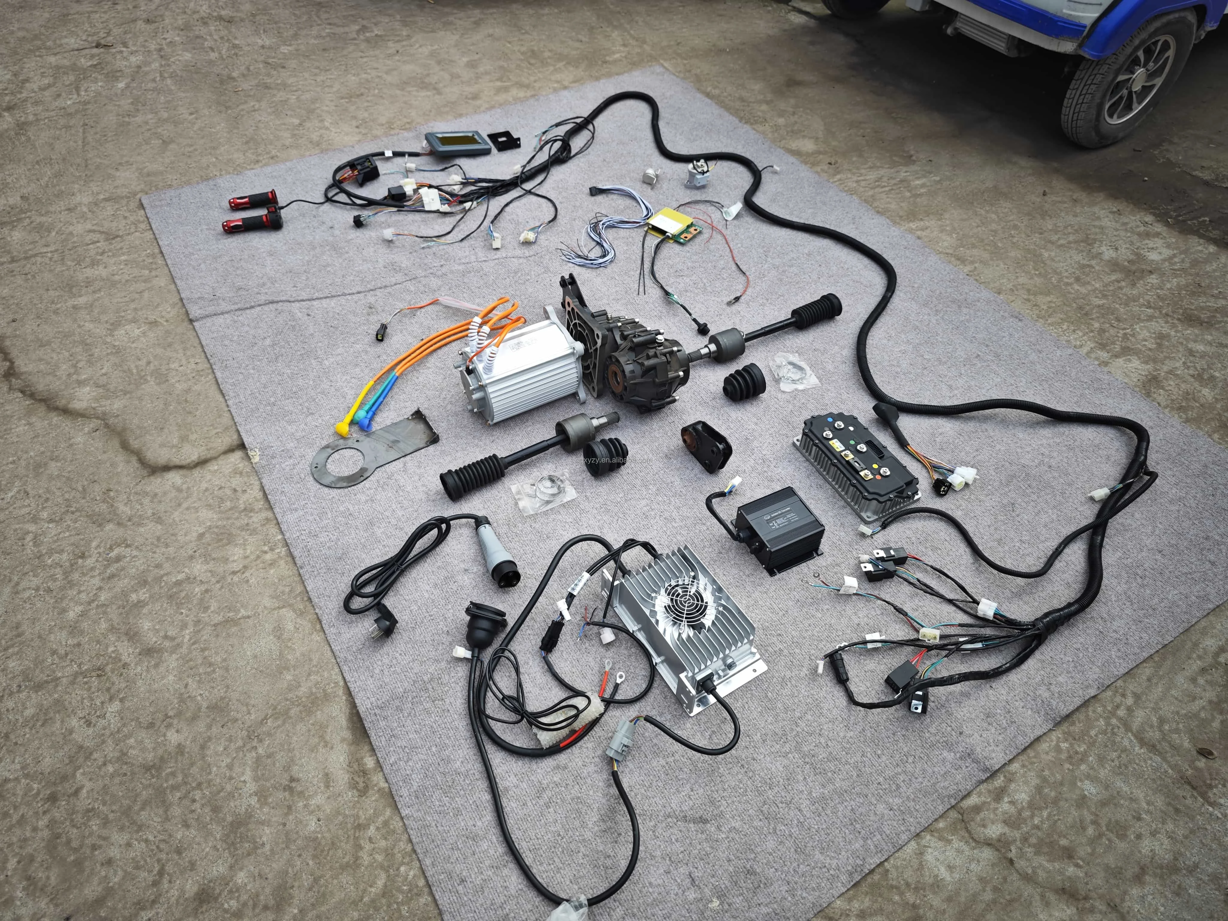 Bajaj RE Kit 5KW 72V DC Motor Three Wheeler Electric Rickshaw Conversion Kit Smart Electric Vehicle Solutions