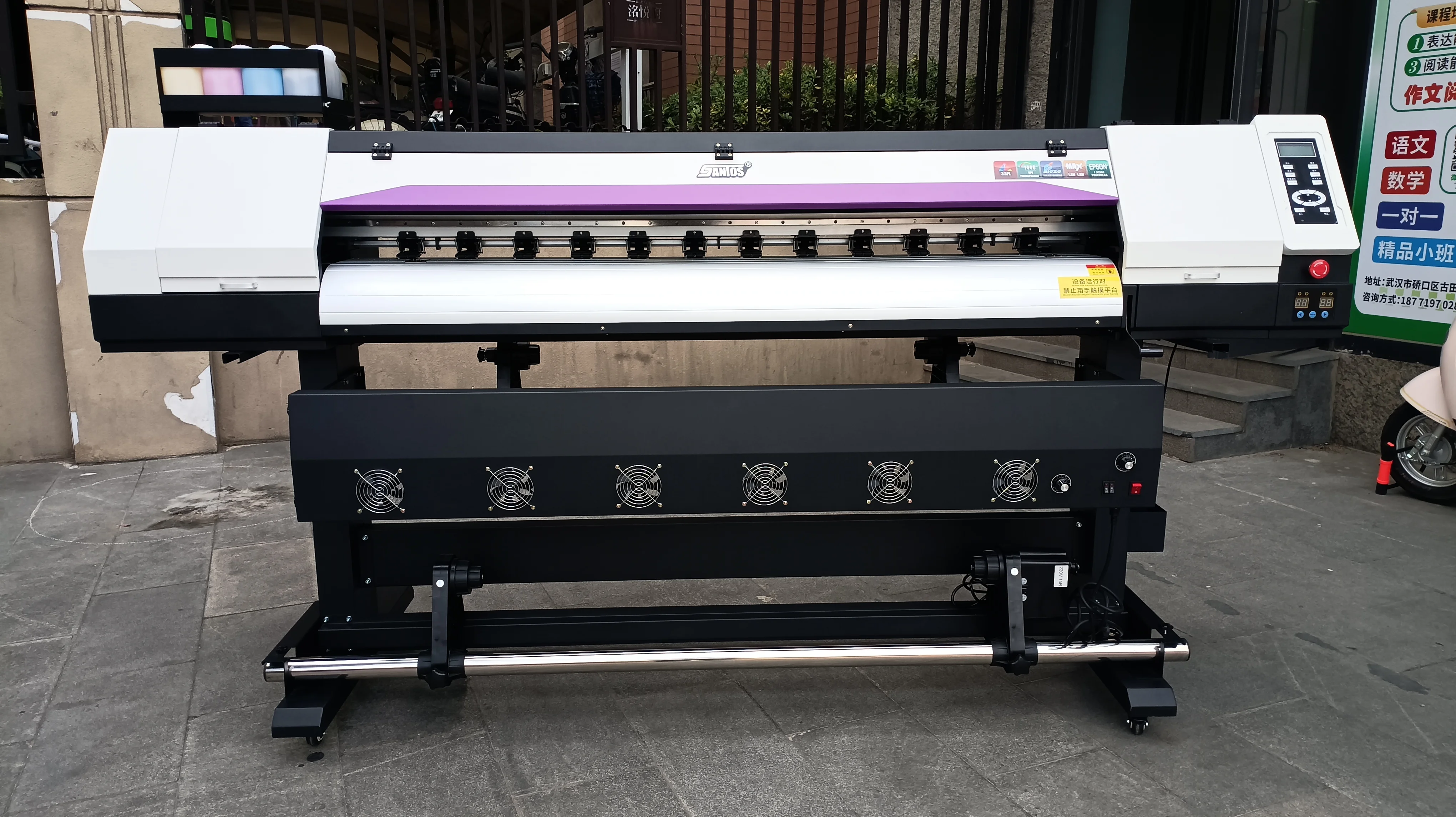 Advertising Larger Format Inkjet Printer with Epson XP600/i1600/i3200 Head 1.6m/1.8m Eco-Solvent Printer for Car Stickers Printi