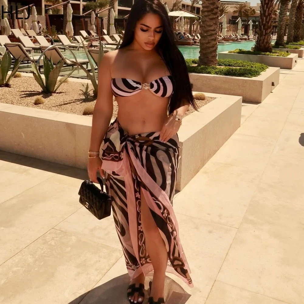 Hlj sexy conjunto de biquíni feminino banho impressão metal tanga biquini beachwear moda sem mangas sem costas magro banho beachwear 2025
