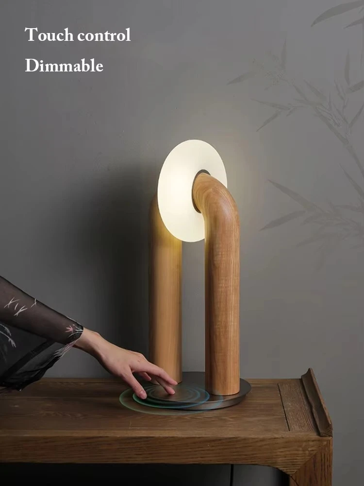 Modern High-end Artistic Ornaments Neutral Light Dimmable Touch Indoor Decoration Led Lighting Table Lamp Retro Wooden