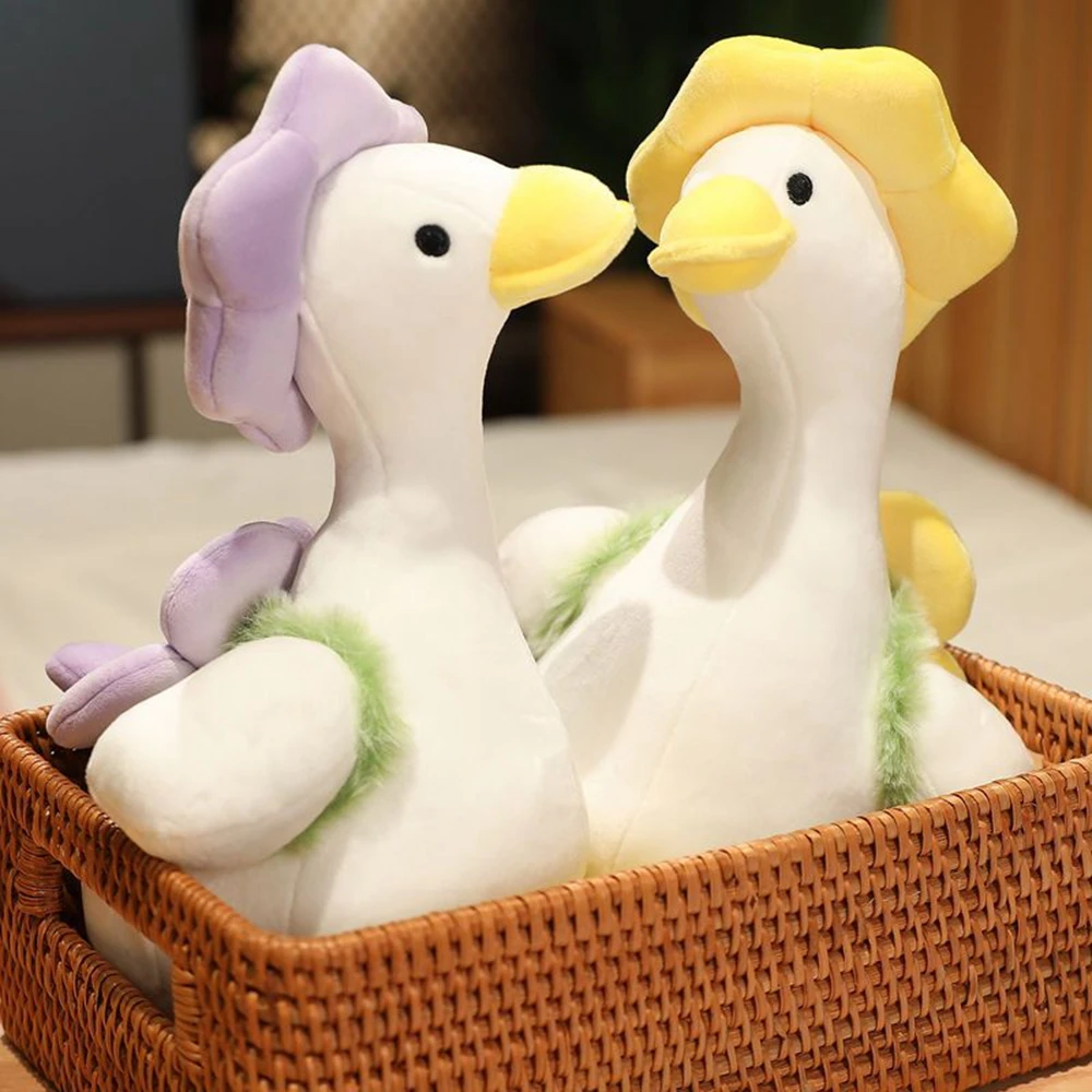 35CM Big White Goose Plush Toy Creative Super Soft Hat Backpack Duck Send Children Birthday Gifts To Accompany Items Christmas