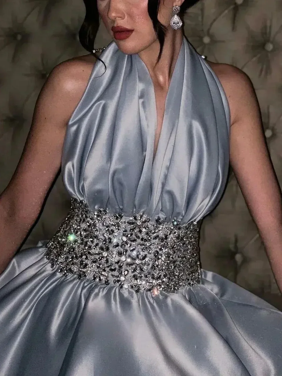 Robes de bal personnalisées, exquises, de haute qualité, avec ceinture plissée, ligne a, col en v, longues, rétro, Sexy, Style moderne, classique