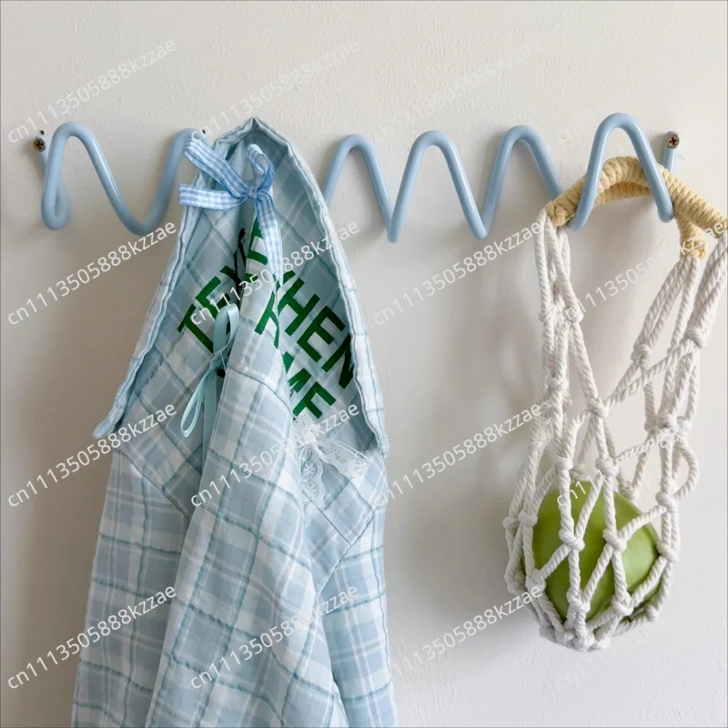 Sky Blue Wave Hanging Hook Clothing Storage Hanger Creative Hardware Iron Hanger Scarf Coat Rack Wall Mount Clothes Organizer