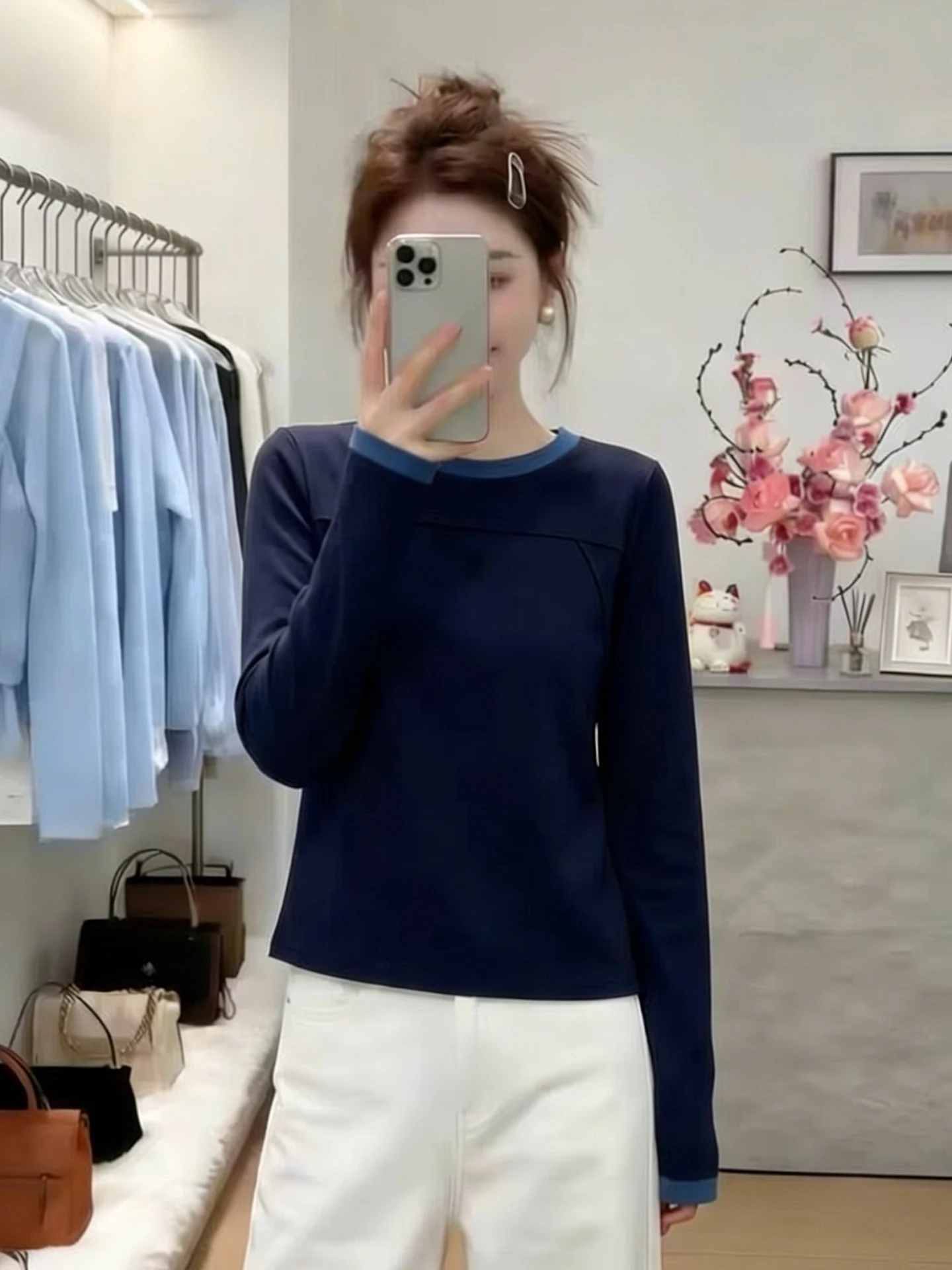Casual Style Long Sleeve round Neck T-Shirt Color Block Lazy Style Slimming Top Autumn Fashion Simple Elegance Base Shirt