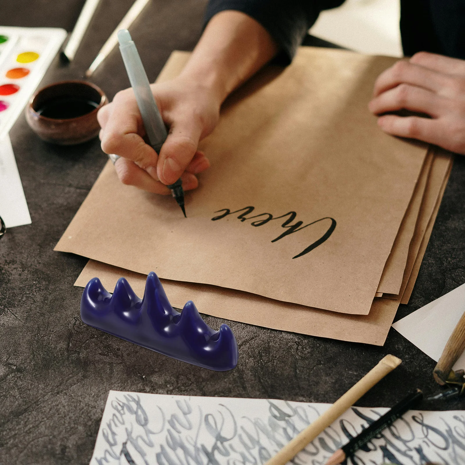 

Ceramic Brush Holder Five Finger Mountain Design Large Capacity Stable Base Calligraphy Pen Stand Desk Organizer for Writing