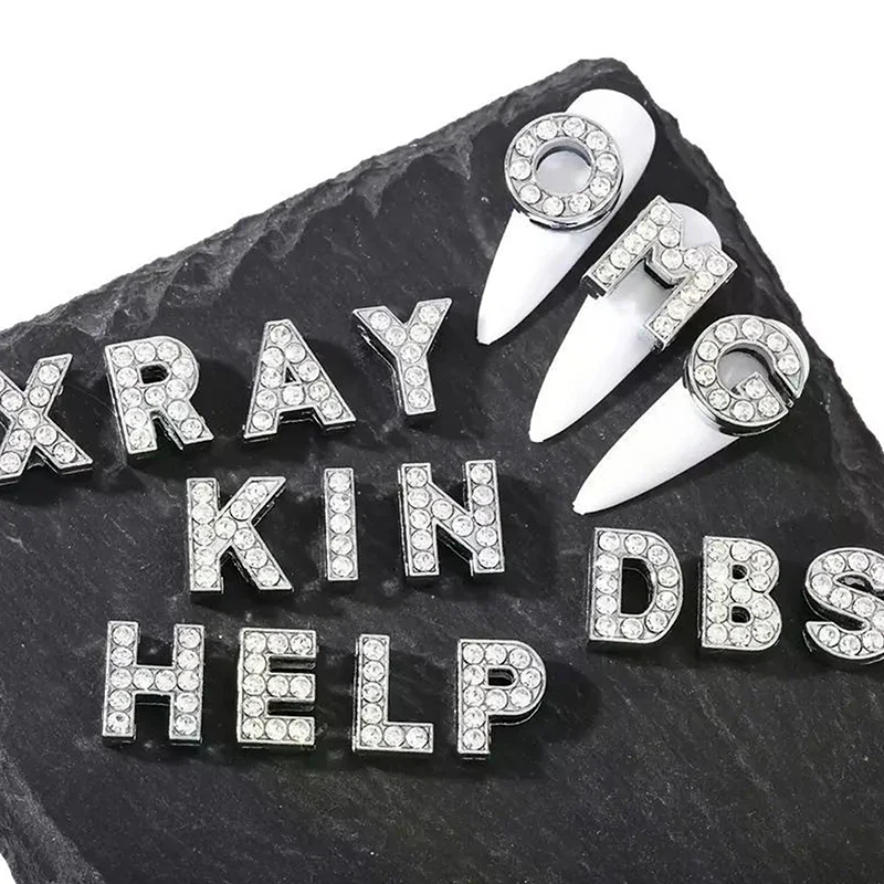 26 ชิ้น Charm Rhinestone ตัวอักษรภาษาอังกฤษ DIY ตกแต่งเล็บ FCartoon Letter เล็บแฟชั่น DIY ตกแต่งเล็บอุปกรณ์เสริม