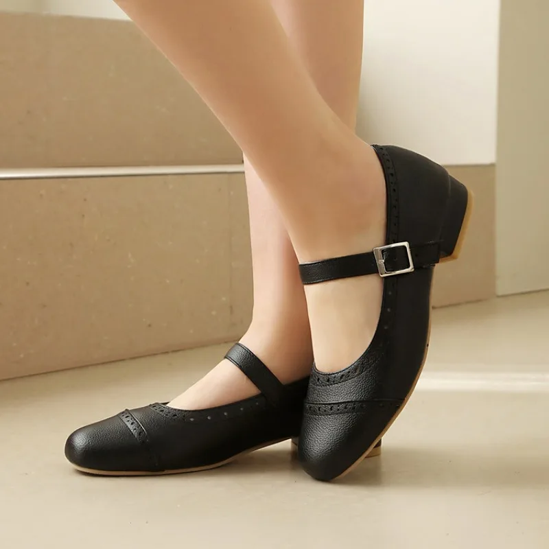 2026 Spring/Summer Fashion Pink Women's Round Head Low Heel Thick Soled Shoes Suitable for Office Women's Daily Wear view 3