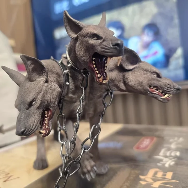 

В наличии: Статическая фигурка «Трехголовая собака Ада» Jxk278, коллекционная модель животного из аниме, классический подарок, серия украшений