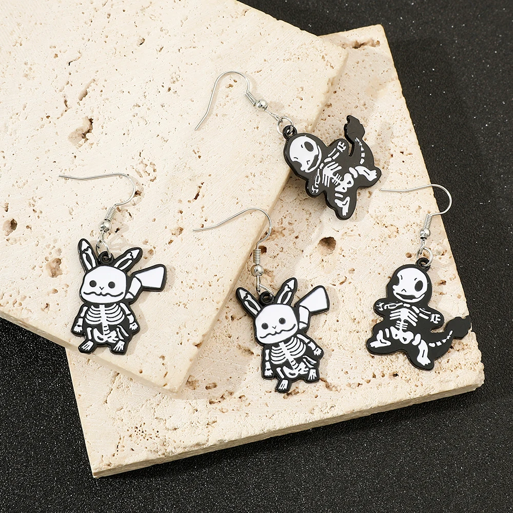 Pendientes de Pokémon Pikachu Charmander, aretes creativos y delicados de descarga eléctrica, regalo personalizado para niñas