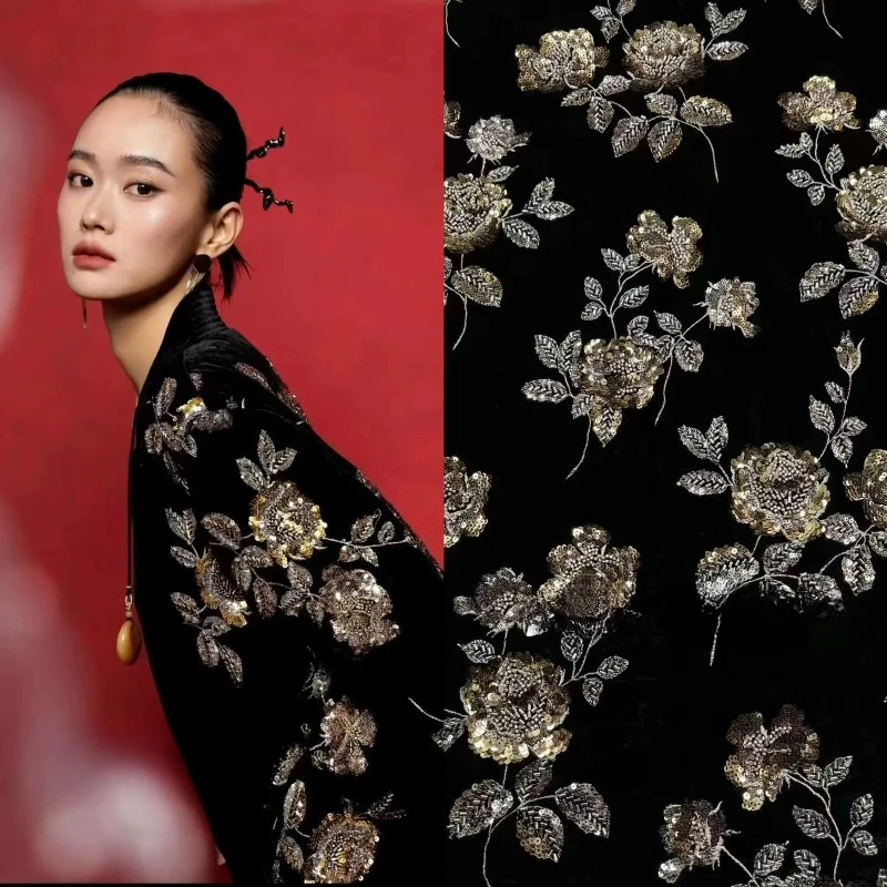 Großflächige Blumen-Samtstoff-Stickerei mit Perlen, Maulbeerseide, Retro-Charakter, Qipao-Jackenkleid, handgefertigtes Design, Bekleidungsstoff