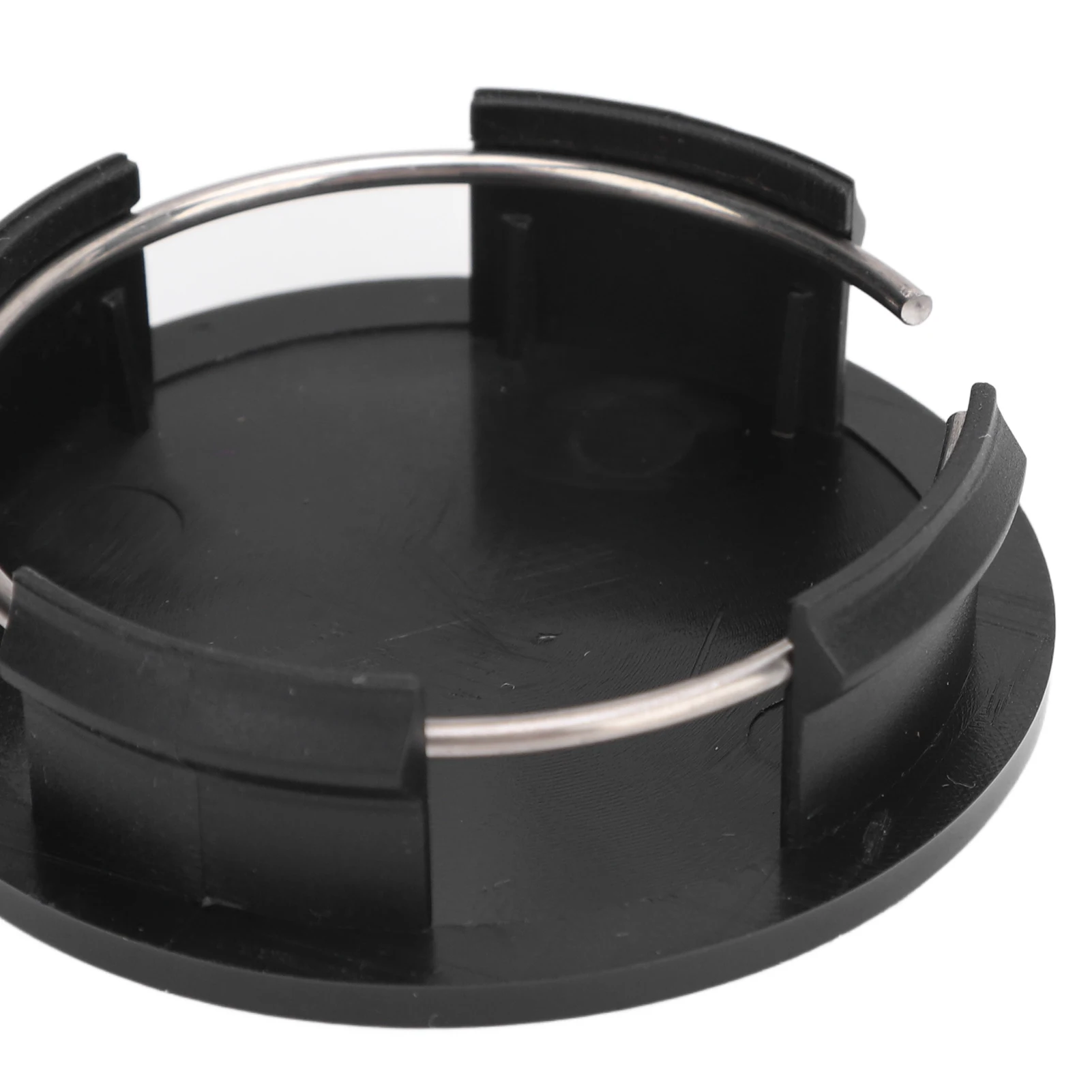 Rim Center 57mm Wheel Center Hub CapCover Carbon Fiber Universal Protective Plastic with Metal Clamps for Cars