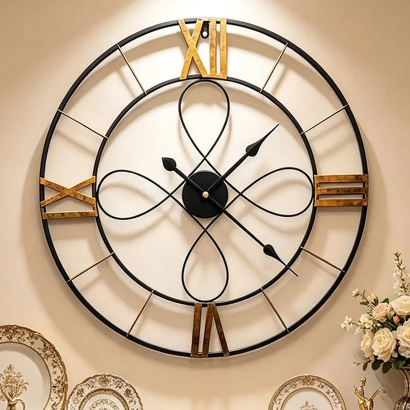 Retro Metal Wall Clock Decorative Wall Watch Luxury Aesthetic Large Clocks Minimalist Silent Elegant Living Room Watches Decor