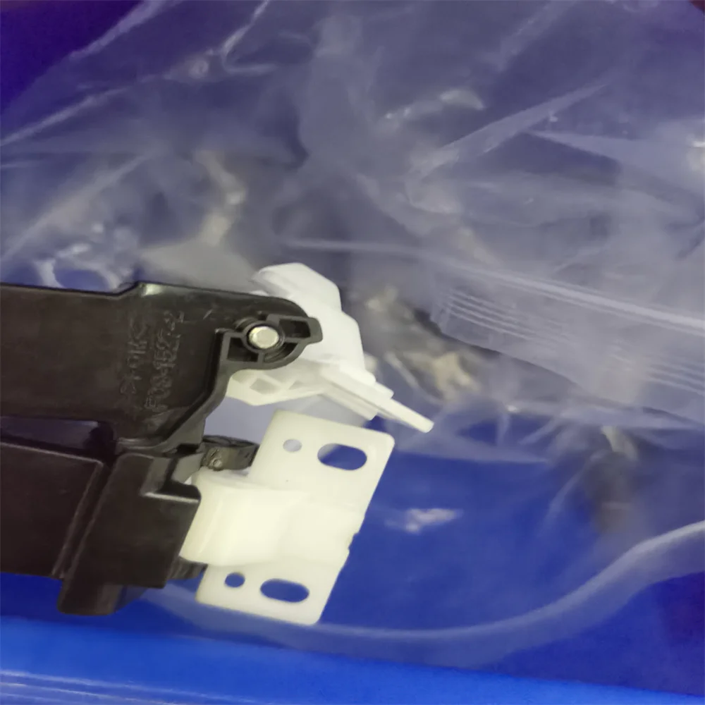 

10PCS FL3-1430-000 ADF Hinge for Canon D1120 D1150 D1170 D1180 D1320 D1350 D1370 C1225 1133 1435 MF419 C250 C350 5980 6680