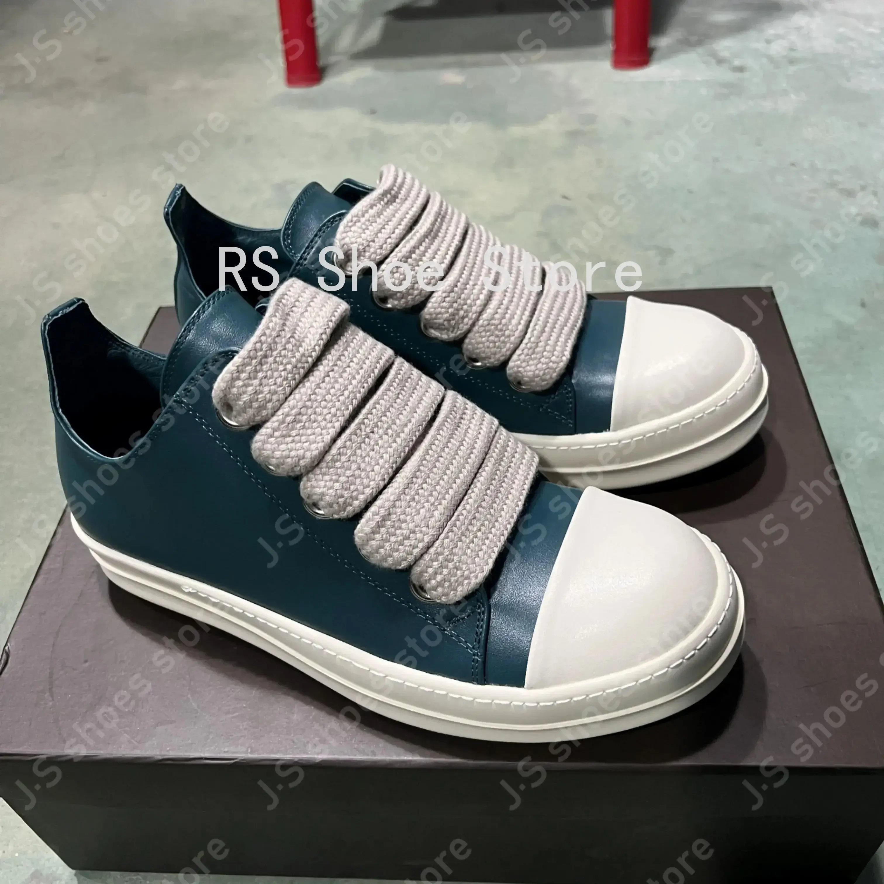 

Ro Designer Cyan Leather Low Top Shoe High Quality Men Shoes Women Casual Sneaker Jumbo Laces Genious Sneakers
