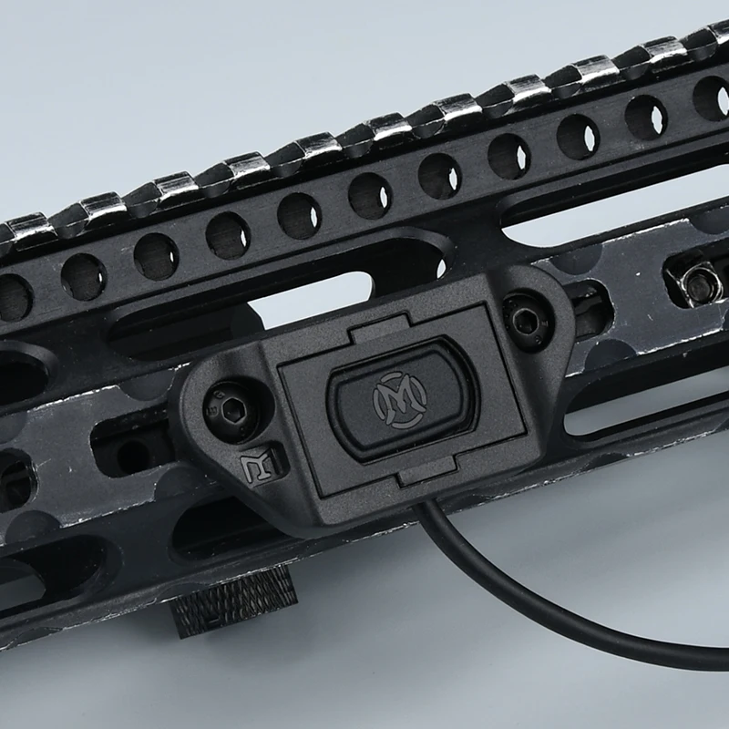 Tactical Surefir M600 M300 Airsoft Flashlight Scout Light Modbutton Lite Switch MLok Keymod Hunting Weapon Lamp Rifle White LED