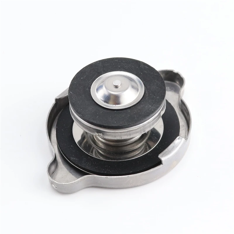 1 قطعة ل تشينغلينغ ايسوزو كايروي 100P600P700PFTRFVRKV600KV100 غطاء خزان المياه