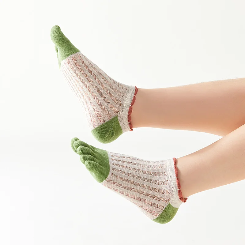 Summer 5 Finger Socks Ankle Women Large-Mesh Breathable Cool Lace Patchwork Sweat-Absorbing Invisible No Show Harajuku Socks