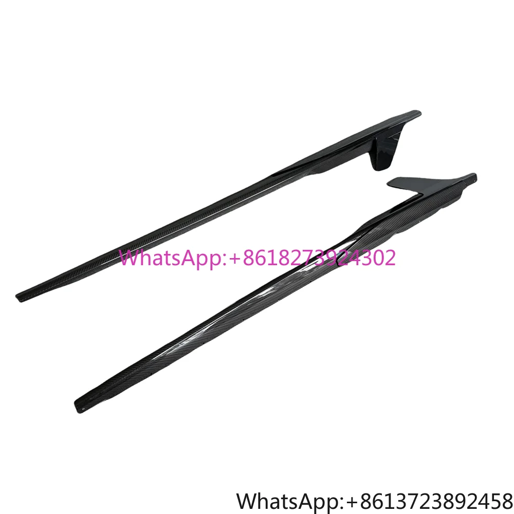 

Dry Carbon Fiber R8 Side Skirts Extension for Audi R8 V10 Gen 2 2023