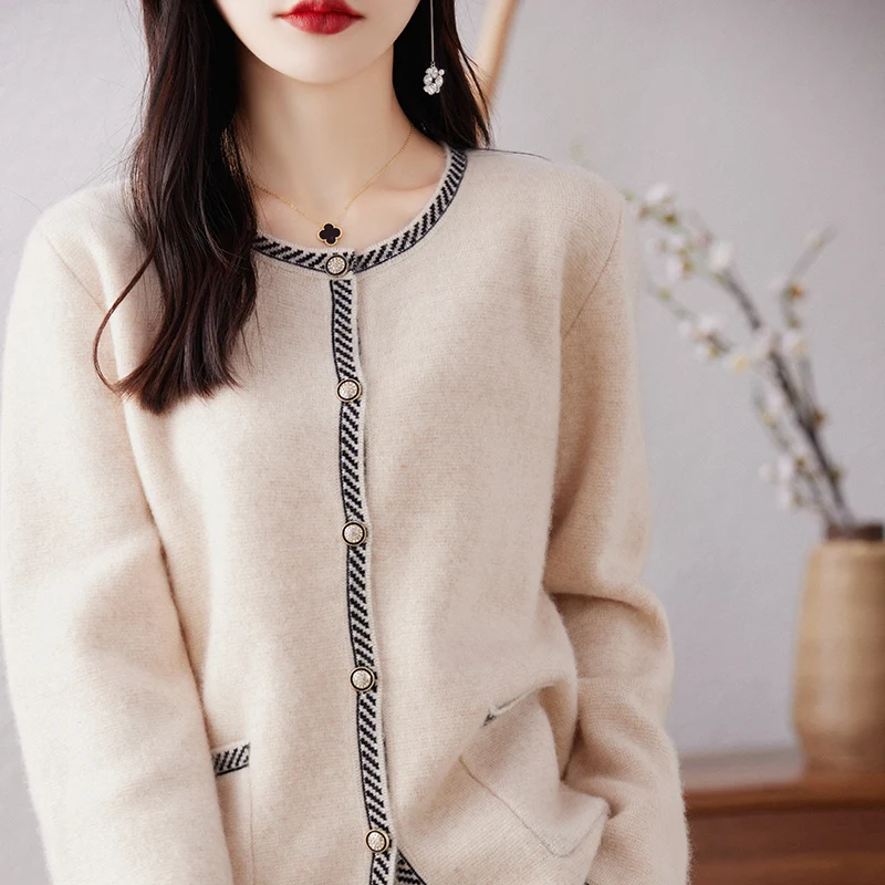 Autumn/Winter Thick Knitted Coat 100% Merino Wool Round Neck Tops Women\'s Fashion Korean Casual Contrast Cardigan Warm Jacket