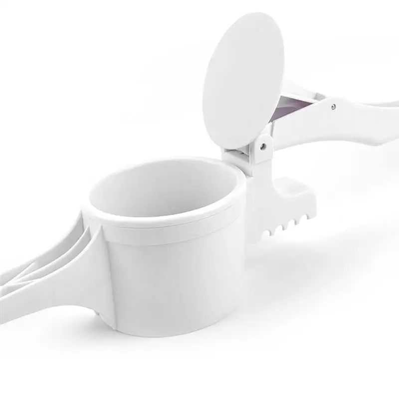 White Potato Ricer Stainless Steel Puree Fruit Vegetable Press Maker Manual Food Ricer Fruit Masher for Kitchen DC05