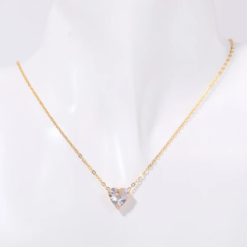 Popular Girl Fashion Necklace 2025 New Wild Temperament Personality Crystal Peach Heart Love Necklace Lover Gift Necklace Women