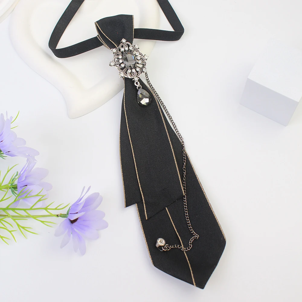 A Pair of Handmade Polyester Webbing with Contrasting Edges and Alloy Dotted Diamonds, Casual Style Women's Fashion Ties, Suitable for Party Outings and Other Clothing Matchinginging - Image 5