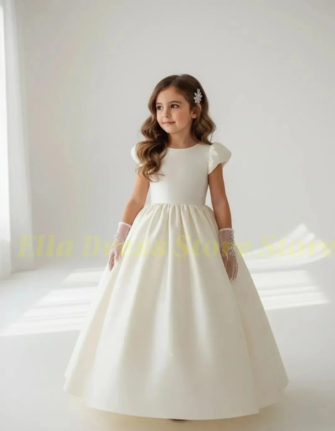 Großhandel Maßgeschneidertes Satin-Kommunionkleid für Mädchen, Kurzarm-Blumenmädchenkleider für Hochzeiten, Bodenlange Prinzessinnen-Formelle Gala-Kleider – Detail 6