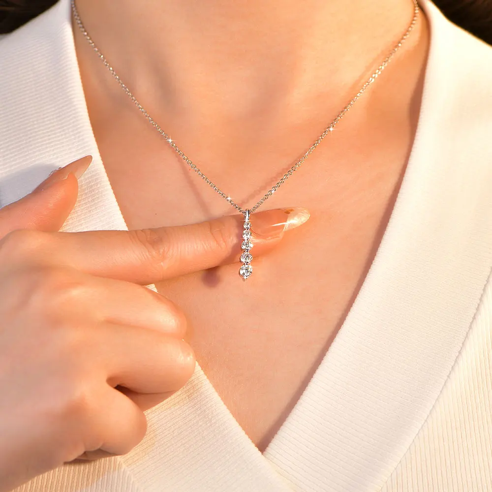 Lnkry 14k Gold Filled Chain Necklace Sparkling Five Stones Moissanite Pendant Necklace For Women Wedding Jewelry Gift