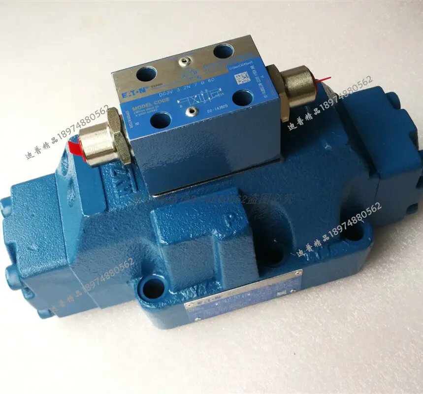 Pump truck main four-way DG3V-8-8C-10 pendulum four-way DG5V-8-2C-10 small hydraulic valve 3-2N-H
