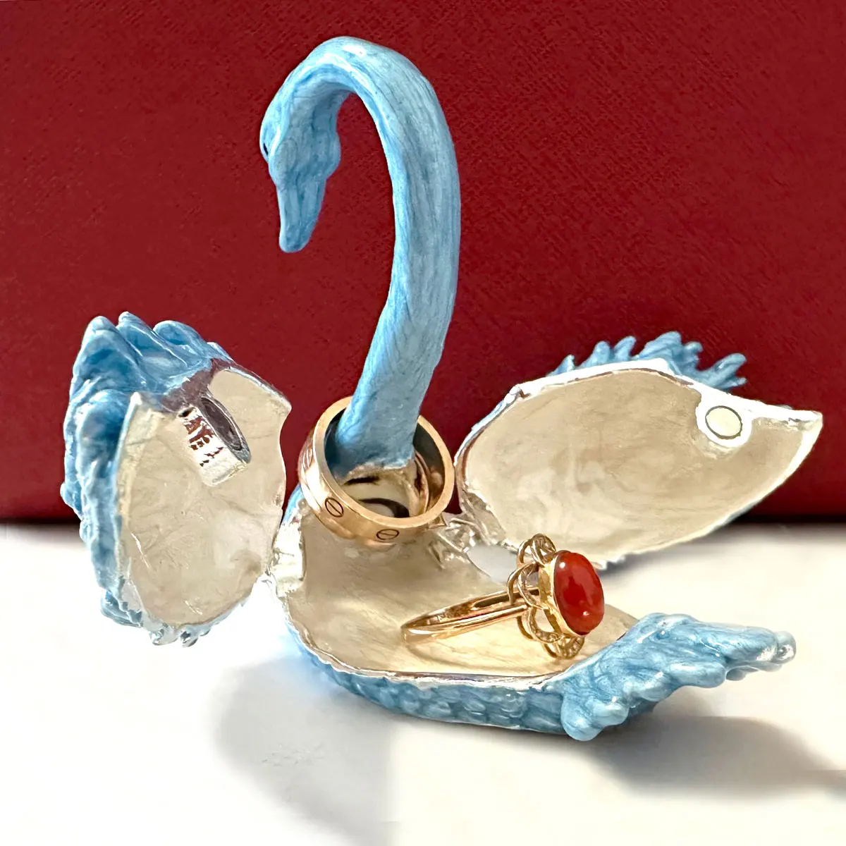 Elegant Crystal Swan Trinket Jewelry Box Ornament Bejeweled Ring Holder Animal Figurine Collectible Home Decor Wedding Gift