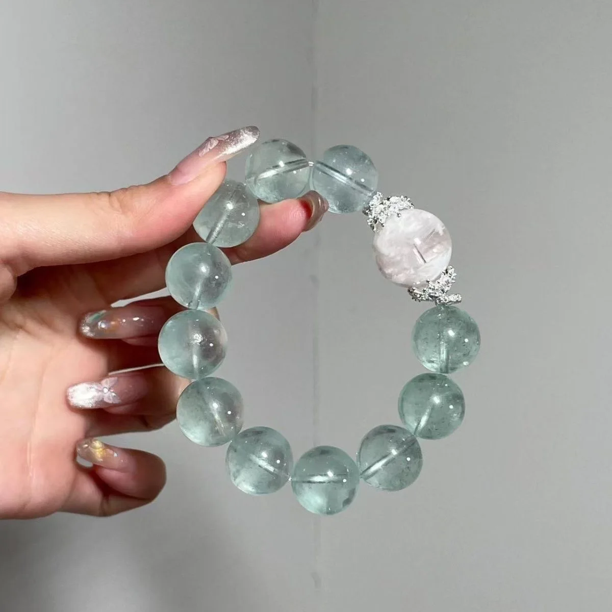 

Fresh Elegant Aquamarine Crystal Bracelet,White Snow Phantom Beaded Hand Chain, Sky Blue Ice Clear Jewelry for Women & BFF Gifts