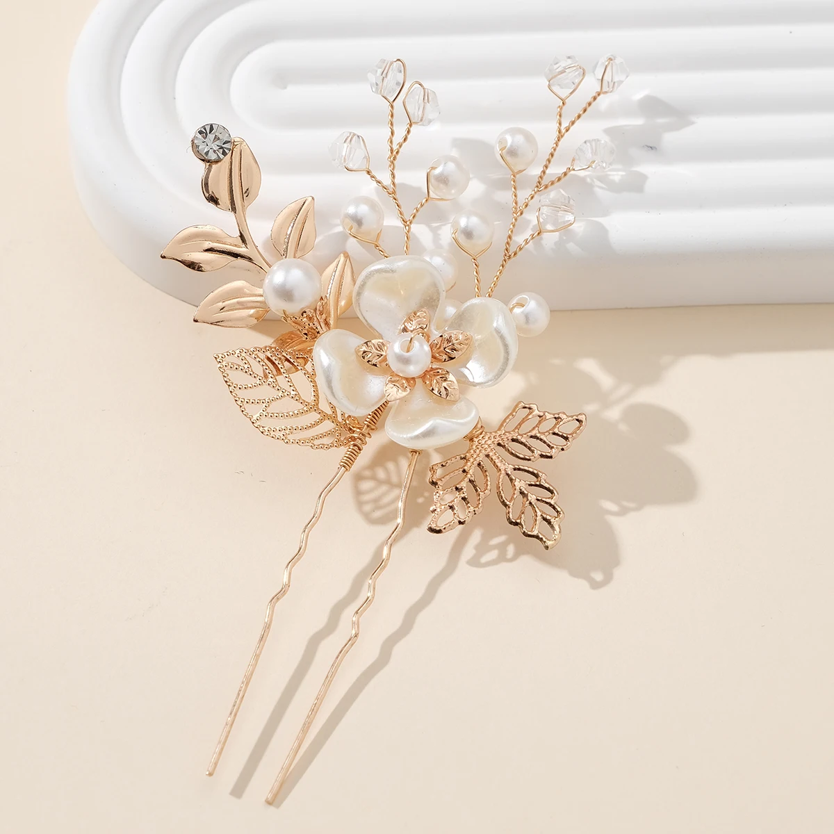 Gold Alloy Flower Hairpin Leaf Design Pearl Crystal Hair Sticks Elegant Women\'s Headwear Accessories Jewelry Bridesmaid Gifts