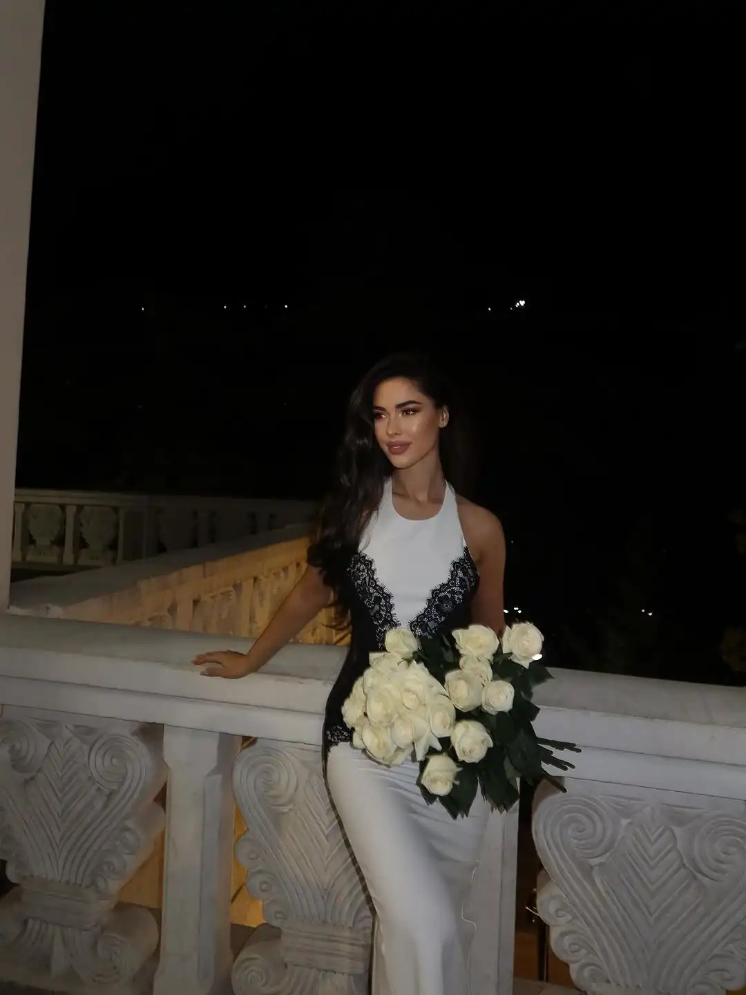 فستان نسائي مثير مرقع من الدانتيل المتباين فستان نسائي أنيق بدون ظهر مكشوف الأكتاف فساتين ماكسي ضيقة لحفلات الإجازات جديد